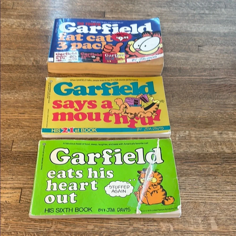 Vintage Set of 3 Garfield the Cat Comic Strip Funny Book Collection by Jim Davis
